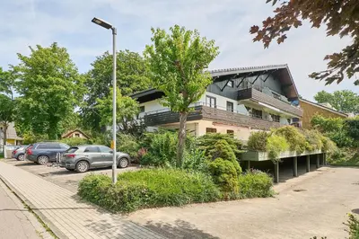 Das Gebäude in dem sich die Ferienwohnung befindet
