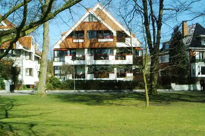 Das Gebäude in dem sich die Ferienwohnung befindet
