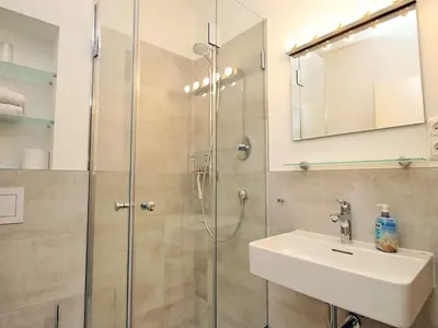 Ein Badezimmer in der Unterkunft Kaiserallee, Fewo 155