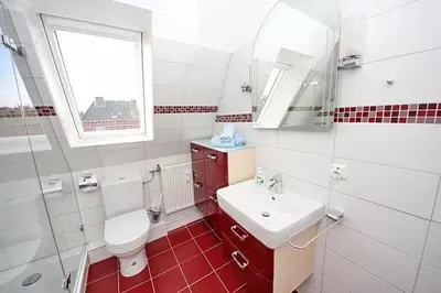 Ein Badezimmer in der Unterkunft Kaiserallee, Fewo 105 Kaiserblick