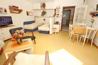 Küche/Küchenzeile in der Unterkunft Kaiserallee, Fewo 120