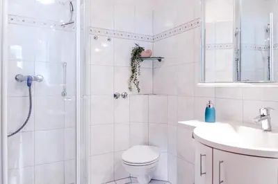 Ein Badezimmer in der Unterkunft Kaiserallee Fewo 193