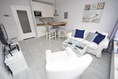Küche/Küchenzeile in der Unterkunft Strandredder, Fewo 103
