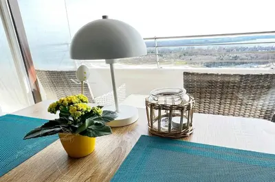 Ein Balkon oder eine Terrasse in der Unterkunft Trelleborgallee, Fewo 179
