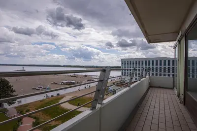 Ein Balkon oder eine Terrasse in der Unterkunft Trelleborgallee, Fewo 174