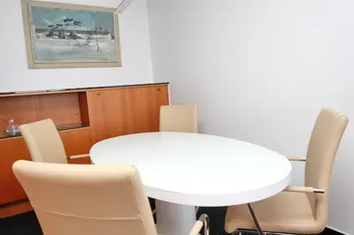 Ein Sitzbereich in der Unterkunft Trelleborgallee, Fewo 208