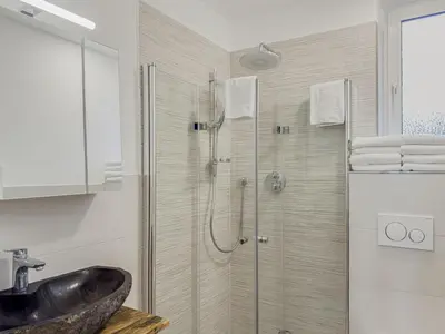 Ein Badezimmer in der Unterkunft Objekt-Nr 62 - Strand - Kaiserallee