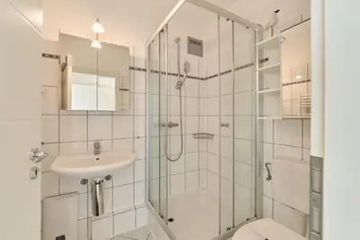 Ein Badezimmer in der Unterkunft Gorch-Fock-Str 31 Apartment 4