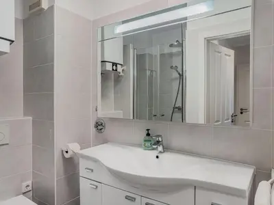 Ein Badezimmer in der Unterkunft Objekt-Nr 171 - Strand - Kaiserallee