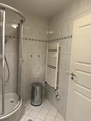Ein Badezimmer in der Unterkunft Eastside am Kurpark