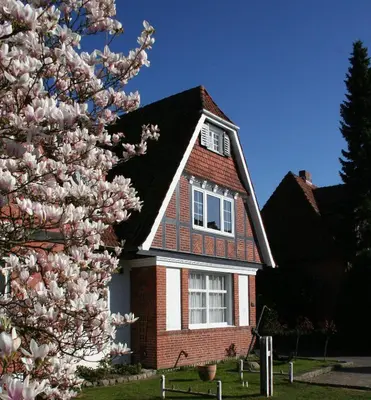 Das Gebäude in dem sich die Ferienwohnung befindet