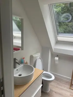 Ein Badezimmer in der Unterkunft Flaggenknopf