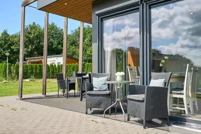 Ein Garten an der Unterkunft Süsel Seeparx Ferienhaus Biene