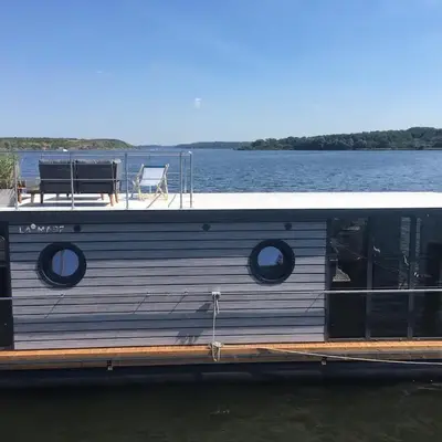 Hausboot Hafenprinz Lübeck