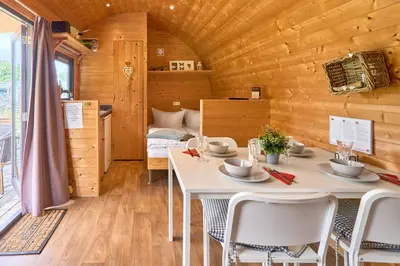 Küche/Küchenzeile in der Unterkunft Süsel Seeparx Ferienhaus Double Up