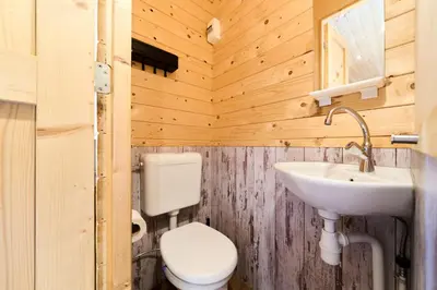 Ein Badezimmer in der Unterkunft Süsel Seeparx Ferienhaus Double Up