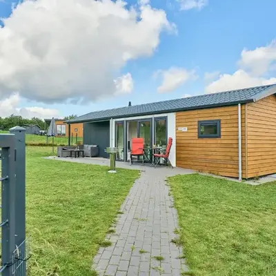 Süsel Seeparx Ferienhaus Seewind mit Zaun