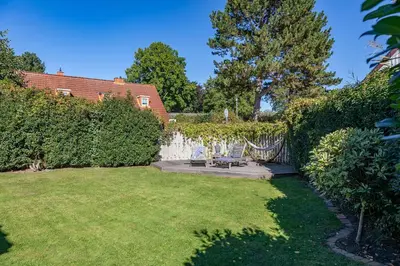 Ein Garten an der Unterkunft 6 East Ferienhaus
