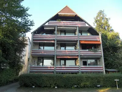 Das Gebäude in dem sich die Ferienwohnung befindet