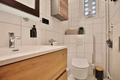 Ein Badezimmer in der Unterkunft Haus Parkallee 1 Alleestrandpark App 14