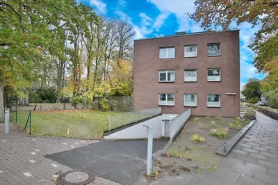 Das Gebäude in dem sich die Ferienwohnung befindet