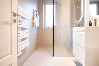 Ein Badezimmer in der Unterkunft Ferienwohnung Sandweiss Ferienwohnung 01