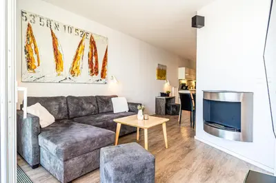 Ein Sitzbereich in der Unterkunft Promenadenvilla 03 Wohnung 02