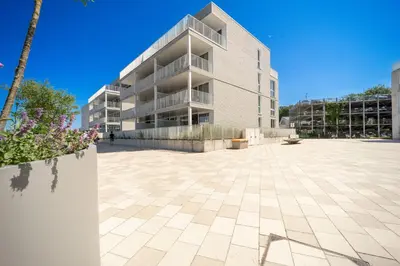 Das Gebäude in dem sich die Ferienwohnung befindet