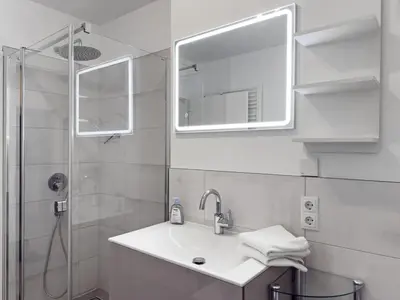 Ein Badezimmer in der Unterkunft Objekt-Nr 111 - Strand - Steuerbord