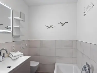 Ein Badezimmer in der Unterkunft Objekt-Nr 111 - Strand - Steuerbord