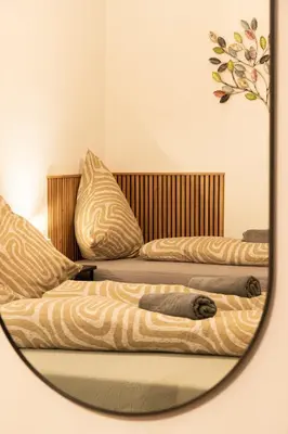 Ein Sitzbereich in der Unterkunft New central 2-3 room apartments with parking near train station & casino