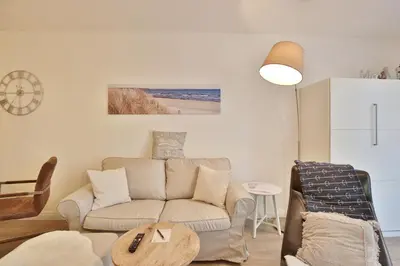 Ein Sitzbereich in der Unterkunft Strandglück Haus A Strandglück Appartement 03A 