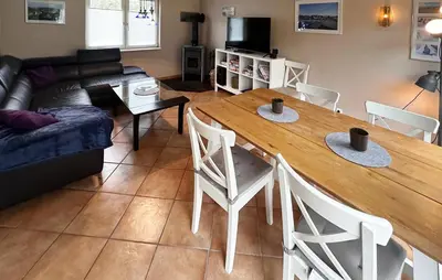 Ein Sitzbereich in der Unterkunft Amazing Home In Timmendorfer Strand Ot