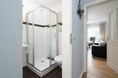 Ein Badezimmer in der Unterkunft Gorch-Fock-Park Ferienwohnung 