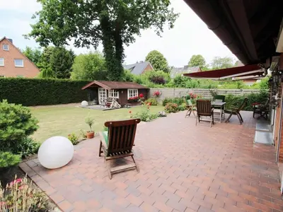 Ein Garten an der Unterkunft Holiday apartment with 2 bedrooms