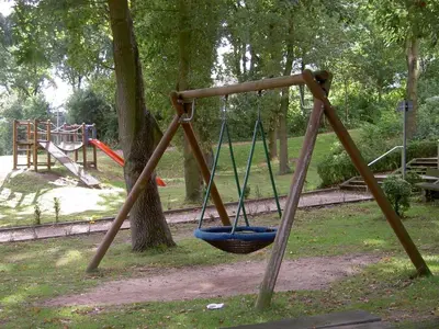 Ein Kinderspielbereich in der Unterkunft Panoramic Sierksdorf Meer Loft