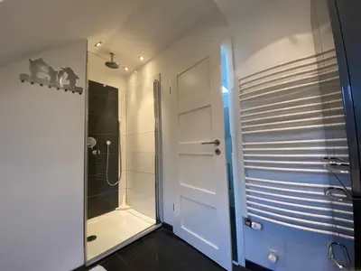 Ein Badezimmer in der Unterkunft Flipper