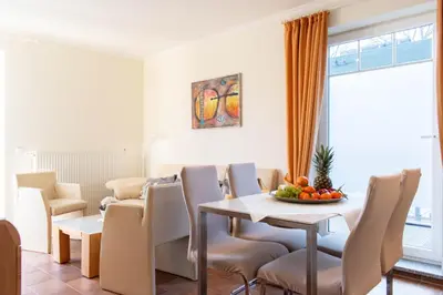 Ein Sitzbereich in der Unterkunft Moderne Kurparkresidenz Whg. 11