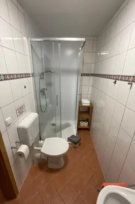 Ein Badezimmer in der Unterkunft Apartment in Dassow by Interhome