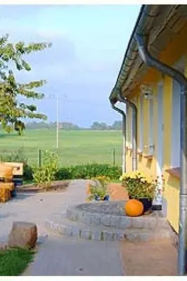 Ein Garten an der Unterkunft Apartment in Dassow by Interhome