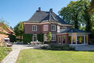 Ein Garten an der Unterkunft Oevelgönne - Ostholstein