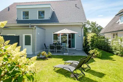 Ein Garten an der Unterkunft Haus FRIEDA, Bude A