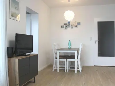 TV/Unterhaltungsangebot in der Unterkunft Apartment Gesamte Wohnung in Scharbeutz mit Großem Garten by Interhome
