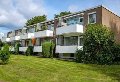 Das Gebäude in dem sich die Ferienwohnung befindet