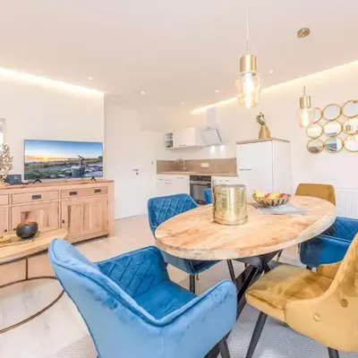 SunSide Apartment #4