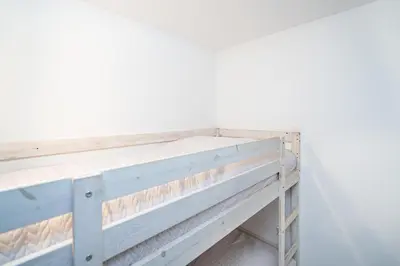 Ein Bett oder Betten in einem Zimmer der Unterkunft Ferienpark Sierksdorf Appartement 129