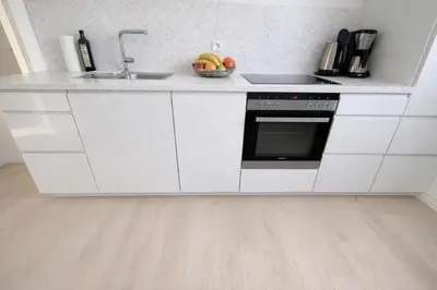 Küche/Küchenzeile in der Unterkunft Modernes Apartment am Bahnhof