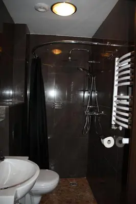 Ein Badezimmer in der Unterkunft Der Gutschmecker Bad Segeberg