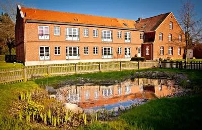 Das Gebäude in dem sich die Ferienwohnung befindet