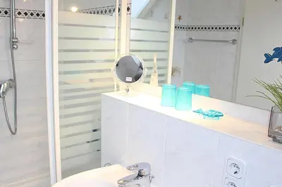 Ein Badezimmer in der Unterkunft Apartmentvermittlung Mehr als Meer - Objekt 52